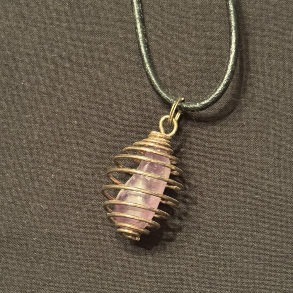 Vintage Fashion Necklace Pink Stone Cage